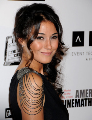photo 21 in Emmanuelle Chriqui gallery [id412831] 2011-10-19 00:00:00