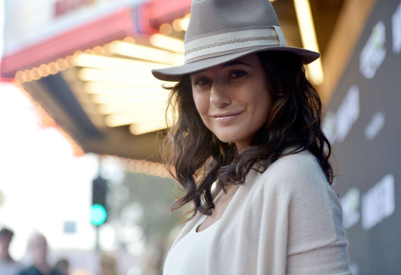 Emmanuelle Chriqui pic #792585