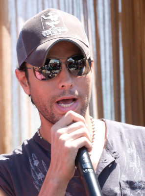 Enrique Iglesias pic #480357