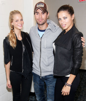 photo 11 in Enrique Iglesias gallery [id416670] 2011-11-08 00:00:00