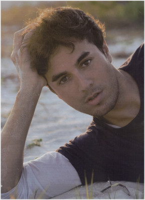 photo 7 in Enrique Iglesias gallery [id474800] 2012-04-13 00:00:00