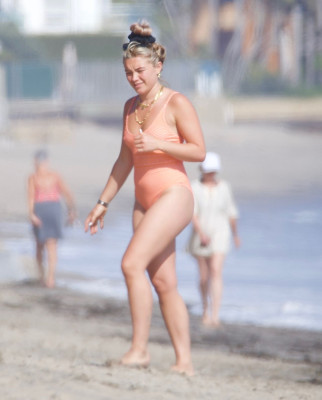 Florence Pugh pic #1252565