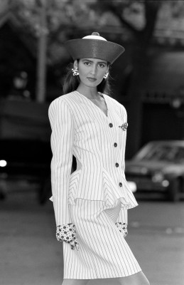 Gail Elliot pic #1344624