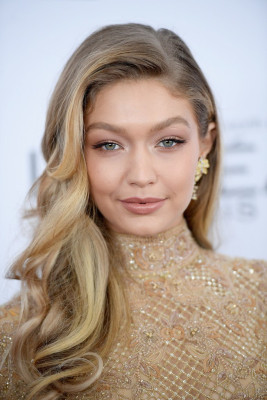Gigi Hadid pic #980043