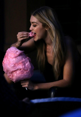Gigi Hadid pic #771809
