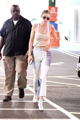 Gigi Hadid pic #953591