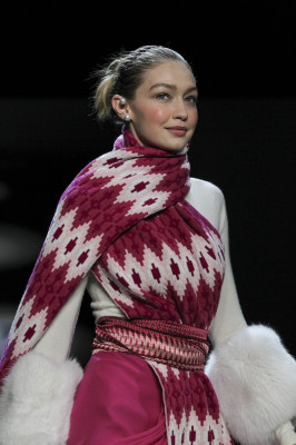 Gigi Hadid pic #1008397