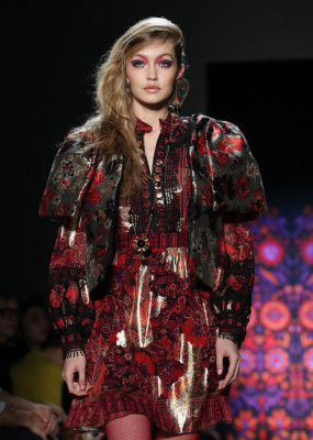 Gigi Hadid pic #1009405