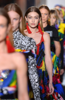 Gigi Hadid pic #1013981