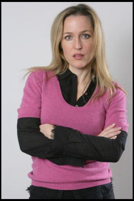 Gillian Anderson pic #337144