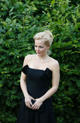 Gillian Anderson pic #618142