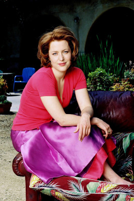Gillian Anderson pic #106048