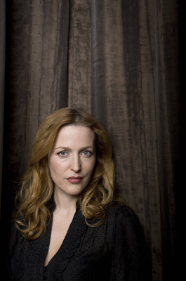 Gillian Anderson pic #629924