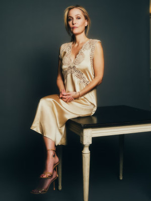 photo 5 in Gillian Anderson gallery [id1349391] 2024-05-08 00:00:00