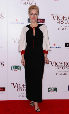 Gillian Anderson pic #911467