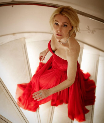 photo 16 in Gillian Anderson gallery [id1251980] 2021-04-08 00:00:00