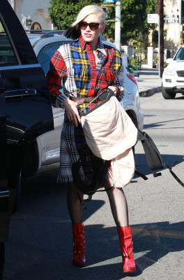 photo 24 in Gwen Stefani gallery [id820268] 2015-12-17 00:00:00