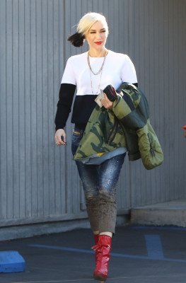 photo 27 in Gwen Stefani gallery [id819666] 2015-12-15 00:00:00