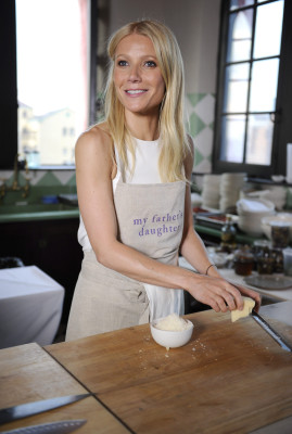 photo 15 in Paltrow gallery [id369738] 2011-04-19 00:00:00