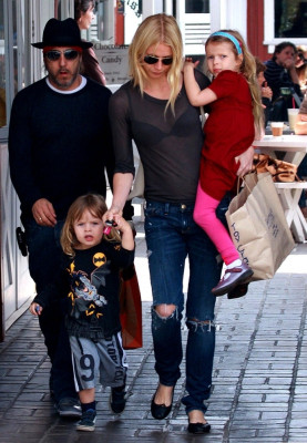 photo 8 in Gwyneth Paltrow gallery [id413436] 2011-10-19 00:00:00