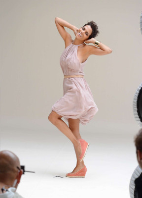 Halle Berry pic #581908
