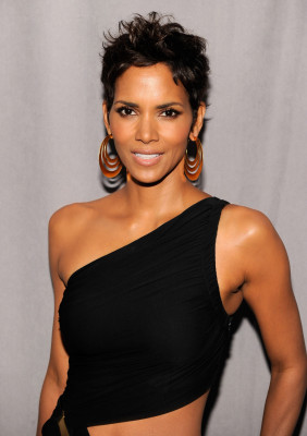 Halle Berry pic #382387