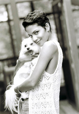 Halle Berry pic #125754