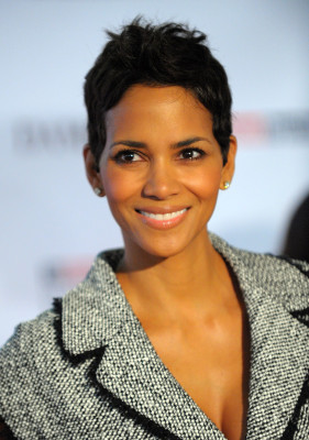 Halle Berry pic #210691