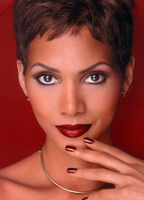 Halle Berry pic #3188