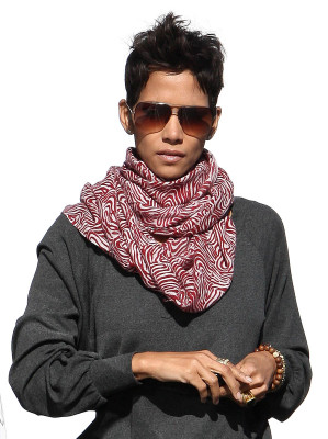 Halle Berry pic #333532