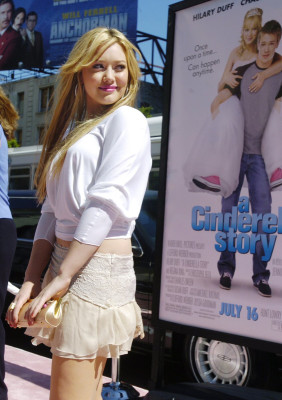 Hilary Duff pic #129985