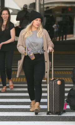 Hilary Duff pic #915596