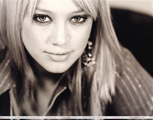 Hilary Duff pic #125947