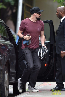 photo 18 in Hugh Jackman gallery [id710620] 2014-06-20 00:00:00