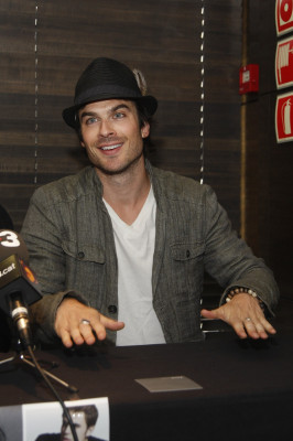 Ian Sommerhalder pic #486219