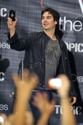 Ian Sommerhalder pic #455708