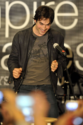 Ian Sommerhalder pic #455709