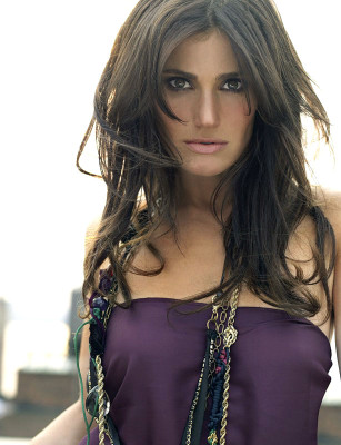 Idina Menzel pic #1170630