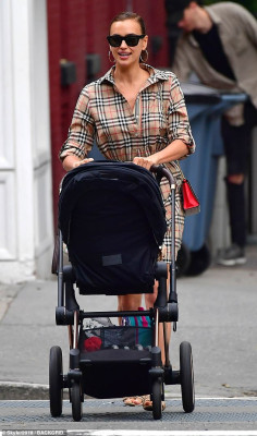Irina Sheik pic #1147815