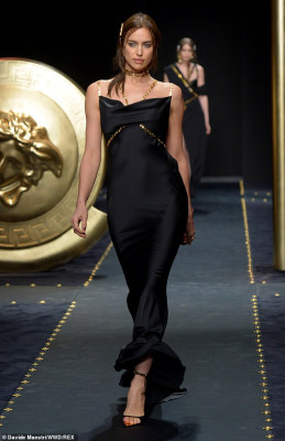 Irina Sheik pic #1110340