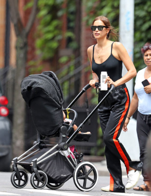 Irina Sheik pic #1054789