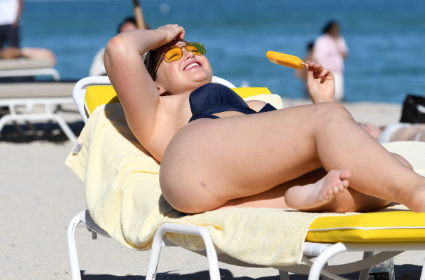 Iskra Lawrence pic #990065