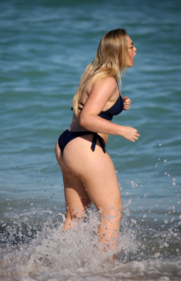 Iskra Lawrence pic #991663