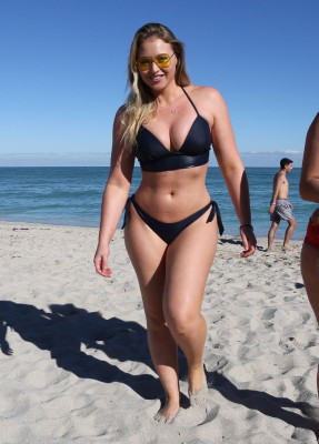 Iskra Lawrence pic #988843