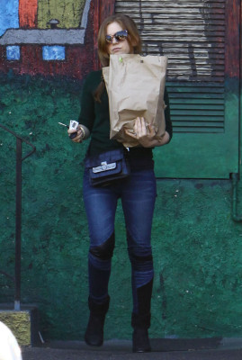 Isla Fisher pic #639912