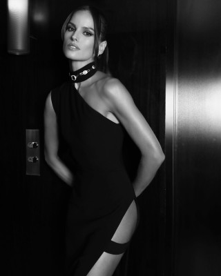 photo 16 in Izabel Goulart gallery [id1355340] 2024-08-16 00:00:00