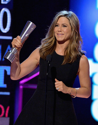 Jennifer Aniston pic #750181