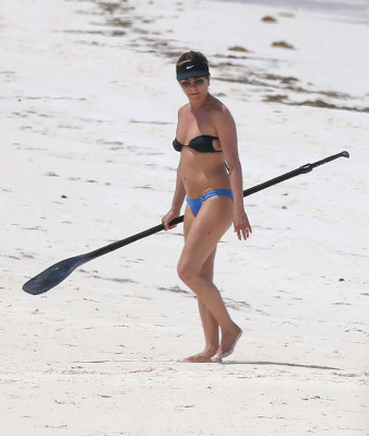Jennifer Aniston pic #859330