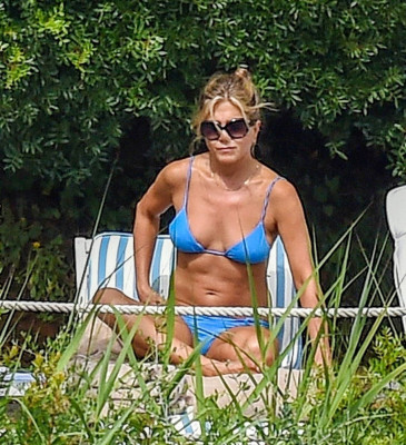 photo 24 in Jennifer Aniston gallery [id1054302] 2018-07-30 00:00:00