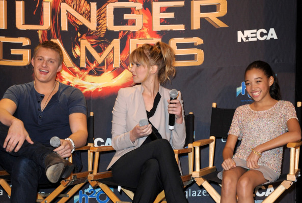 photo 21 in Jennifer Lawrence gallery [id499932] 2012-06-17 00:00:00
